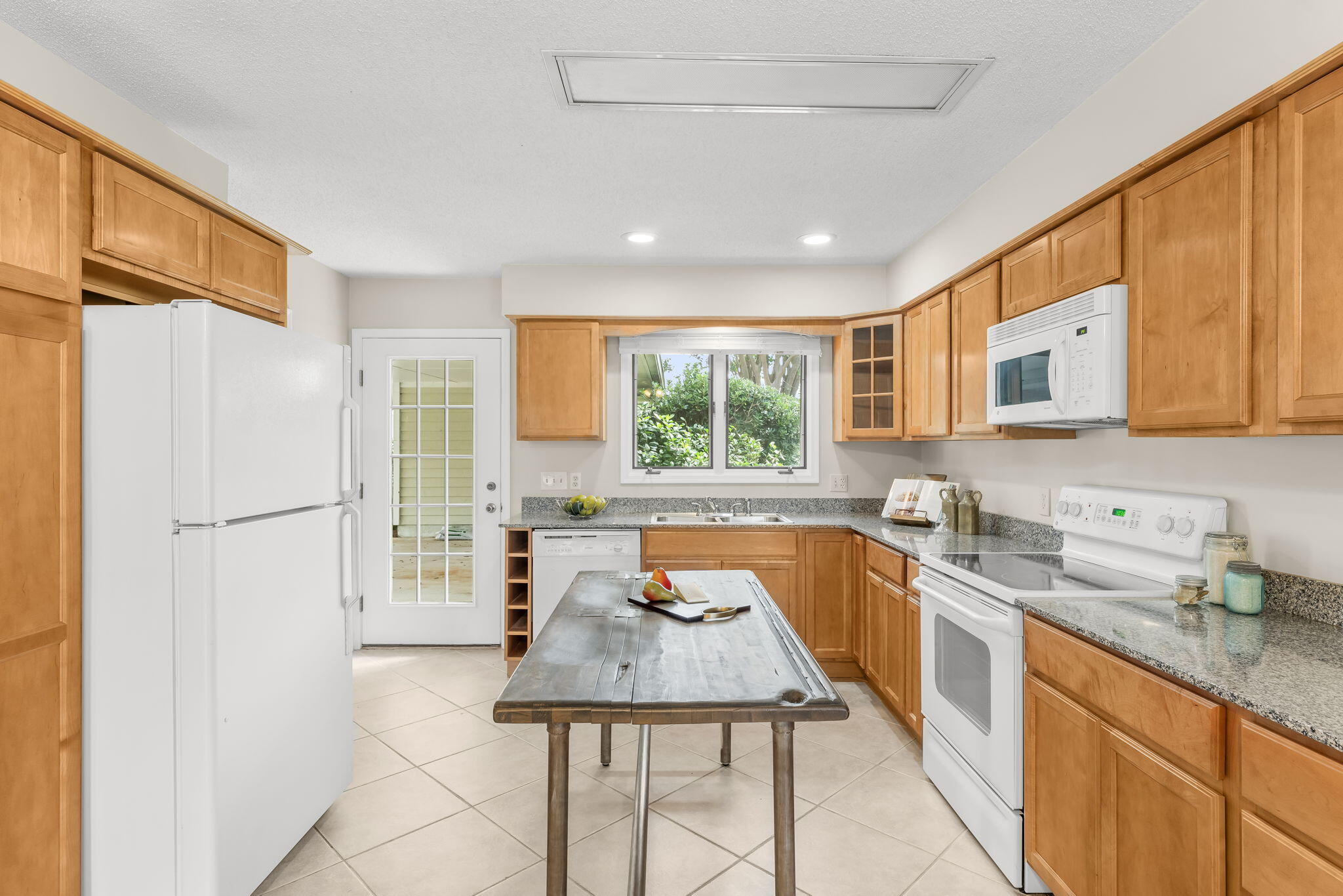 BAY POINT UNIT 1 - Residential