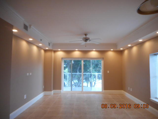 INDIANOLA ON THE WATER - Residential Lease