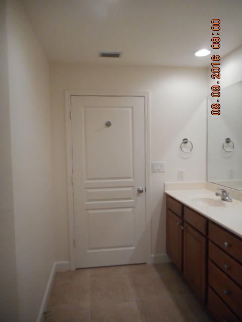 INDIANOLA ON THE WATER - Residential Lease