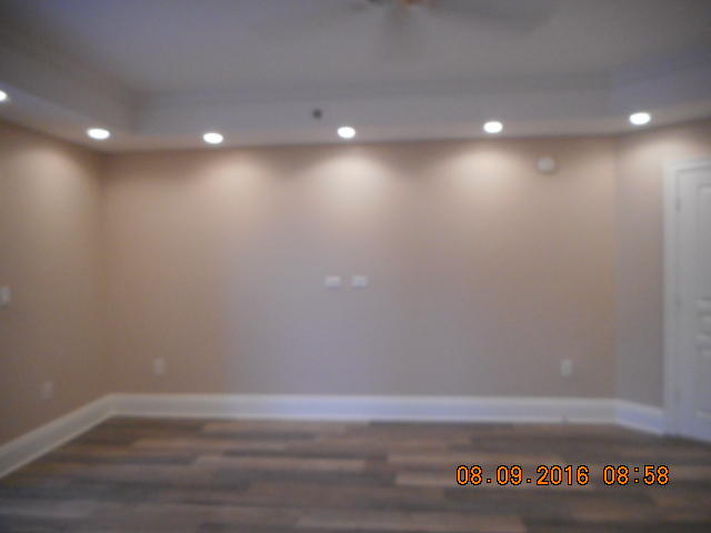 INDIANOLA ON THE WATER - Residential Lease