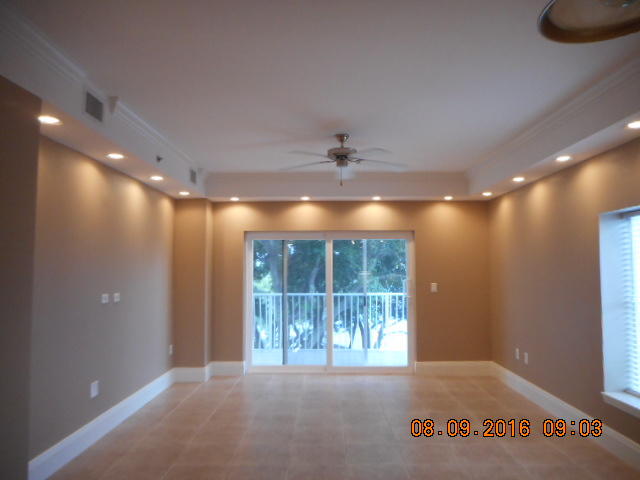 INDIANOLA ON THE WATER - Residential Lease