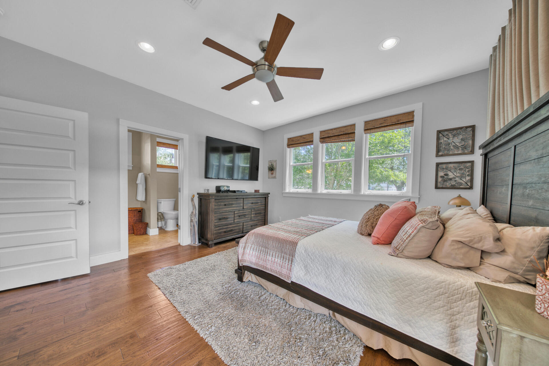 VILLAGE AT BLUE MOUNTAIN BEACH - Residential