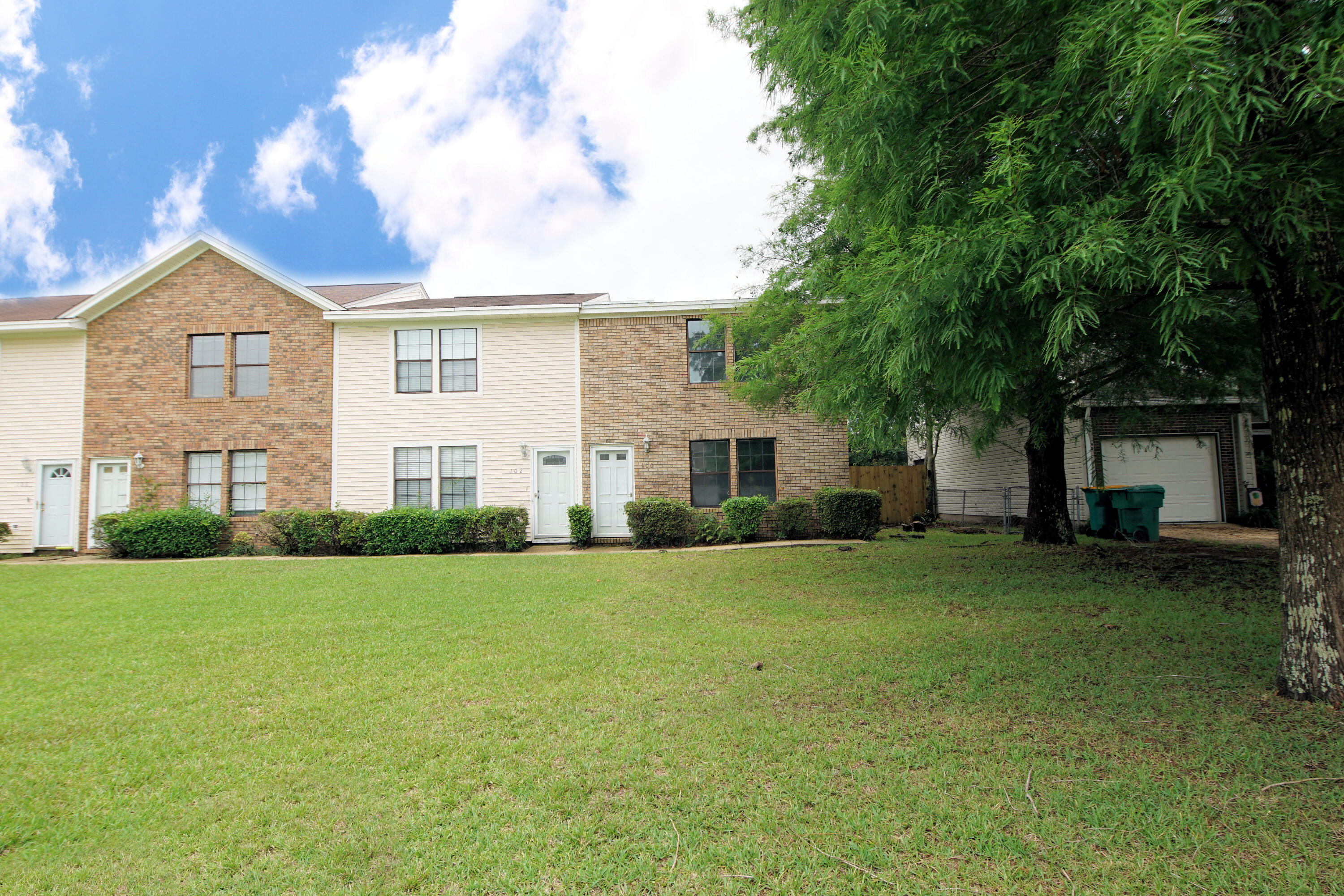 3/3 Townhouse in the Heart of Shalimar! NEW ROOF!! New Hot Water Tank Going In. HVAC 2 Years Old. Large End Unit Move in Ready! Interior Recently Painted and all New Flooring. There is a Single Car Garage and a Side Yard that is Fenced in. The Low HOA Fee Means no More Lawn for You to Mow! Inside You Will Find an Eat in Kitchen, Large Living Room, Under Steps Storage, Full Bathroom and a and a Washer/Dryer Ready Closet. Upstairs, There is a Master Suite, Another Full Bath and 2 Large Bedrooms. Great Investment Property or Primary Residence. HVAC 2020. Hot water heater 2010. Ready to Show Today! Buyer to verify all measurements and pertinent information.