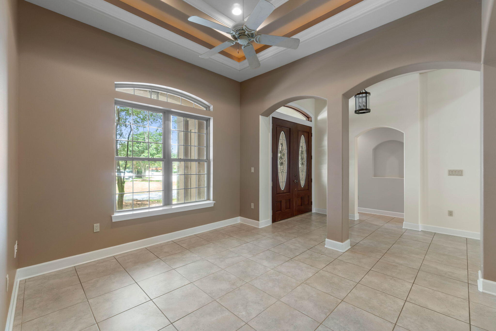 CHARDONNAY ESTATES - Residential