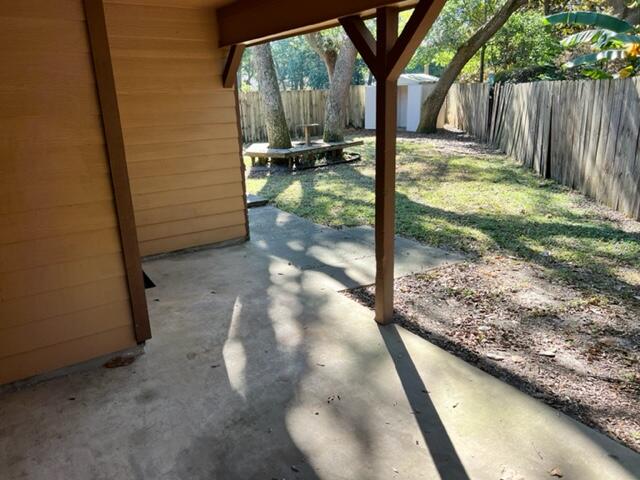 CANDLEWOOD VILLAGE - Residential Lease