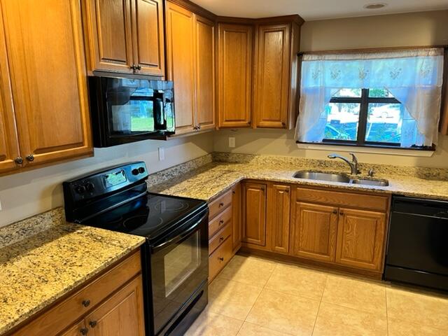 CANDLEWOOD VILLAGE - Residential Lease