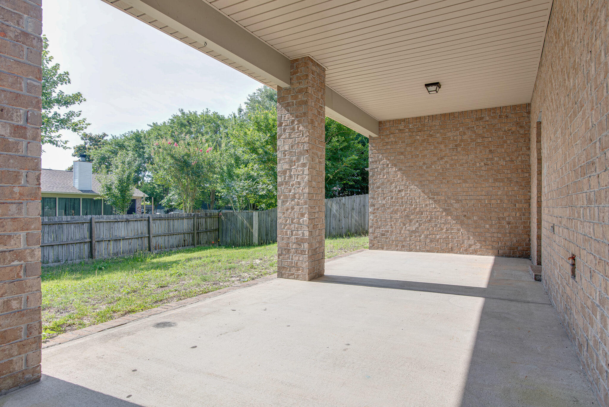 WATERFORD SOUND - Residential