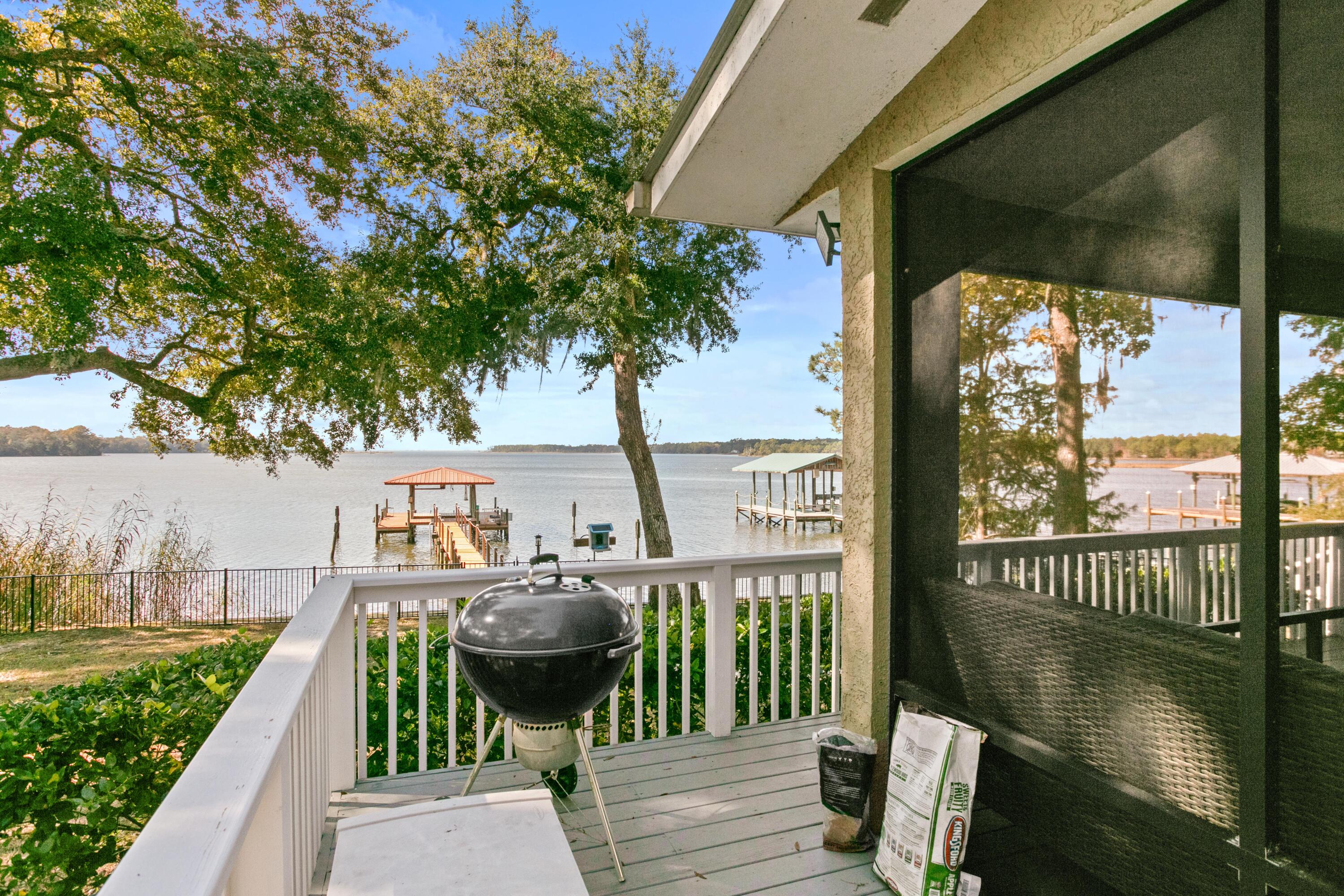 WATERVIEW COVE - Residential