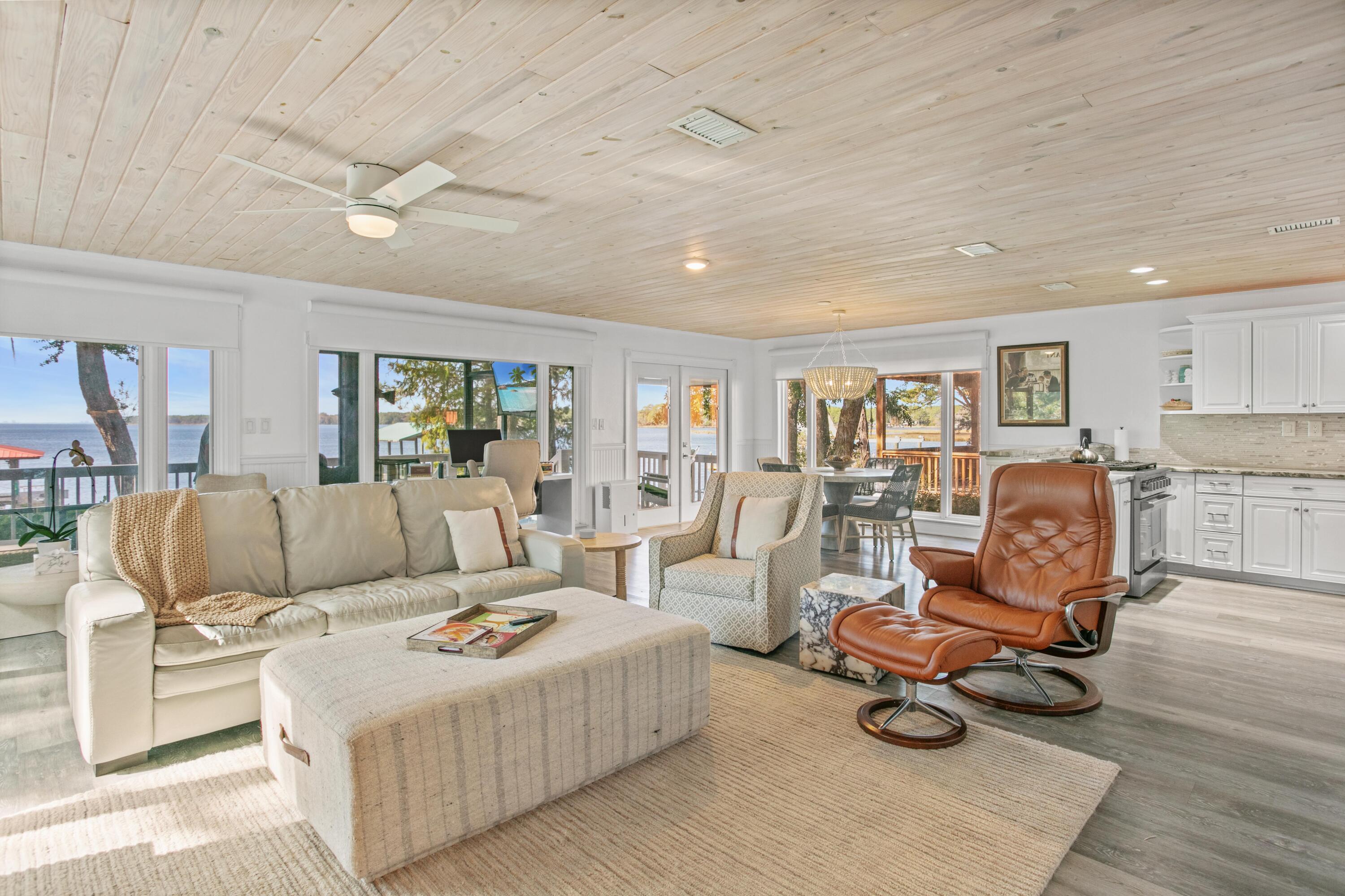 WATERVIEW COVE - Residential