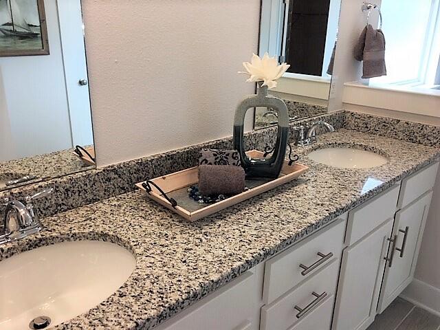 HILLWOOD ESTATES - Residential