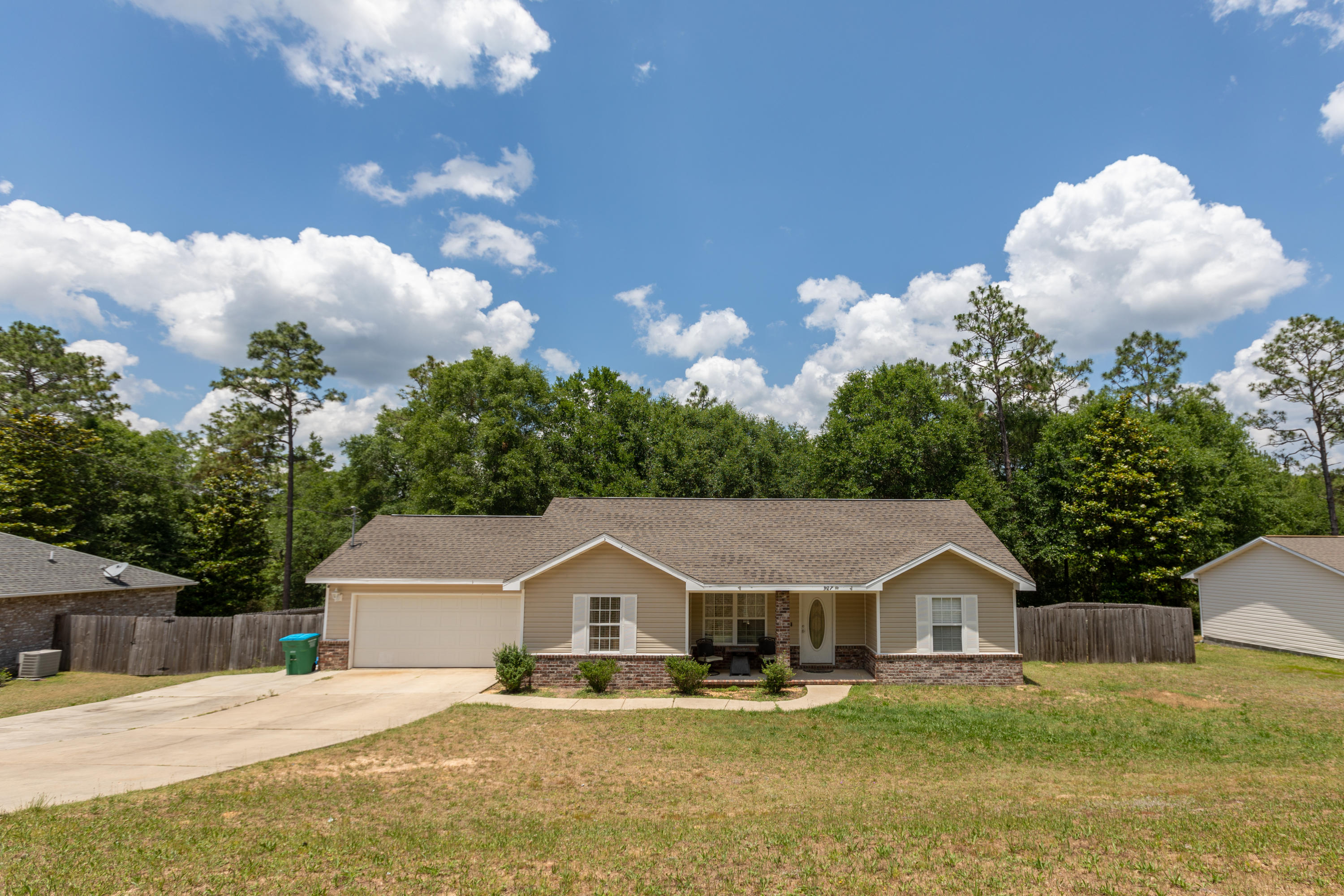 JERNIGAN S/D 2ND ADD LOT 15 BLK A - Residential