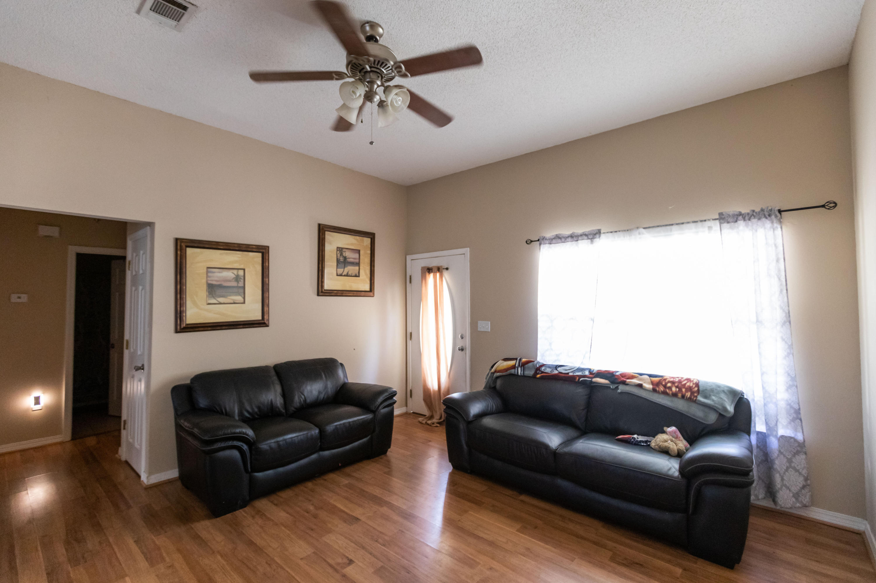 JERNIGAN S/D 2ND ADD LOT 15 BLK A - Residential