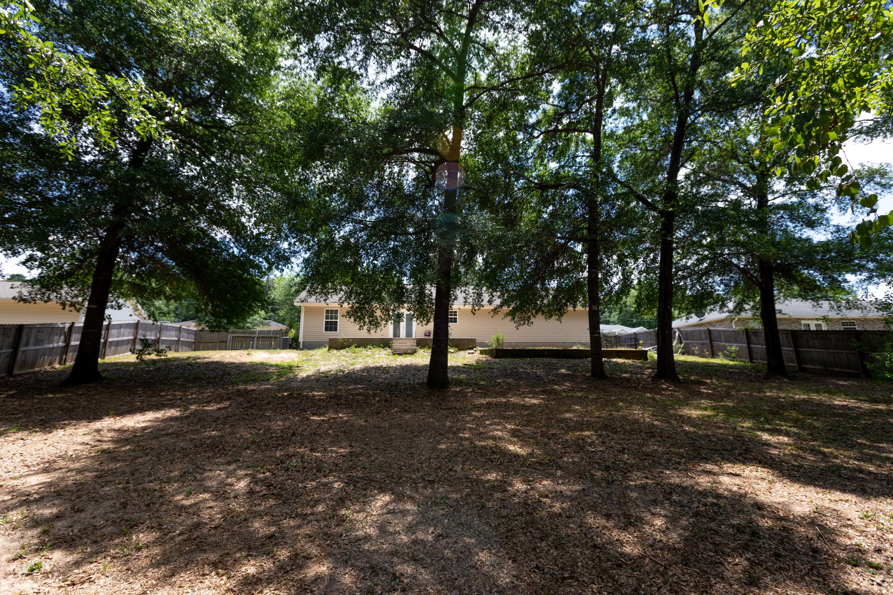 JERNIGAN S/D 2ND ADD LOT 15 BLK A - Residential