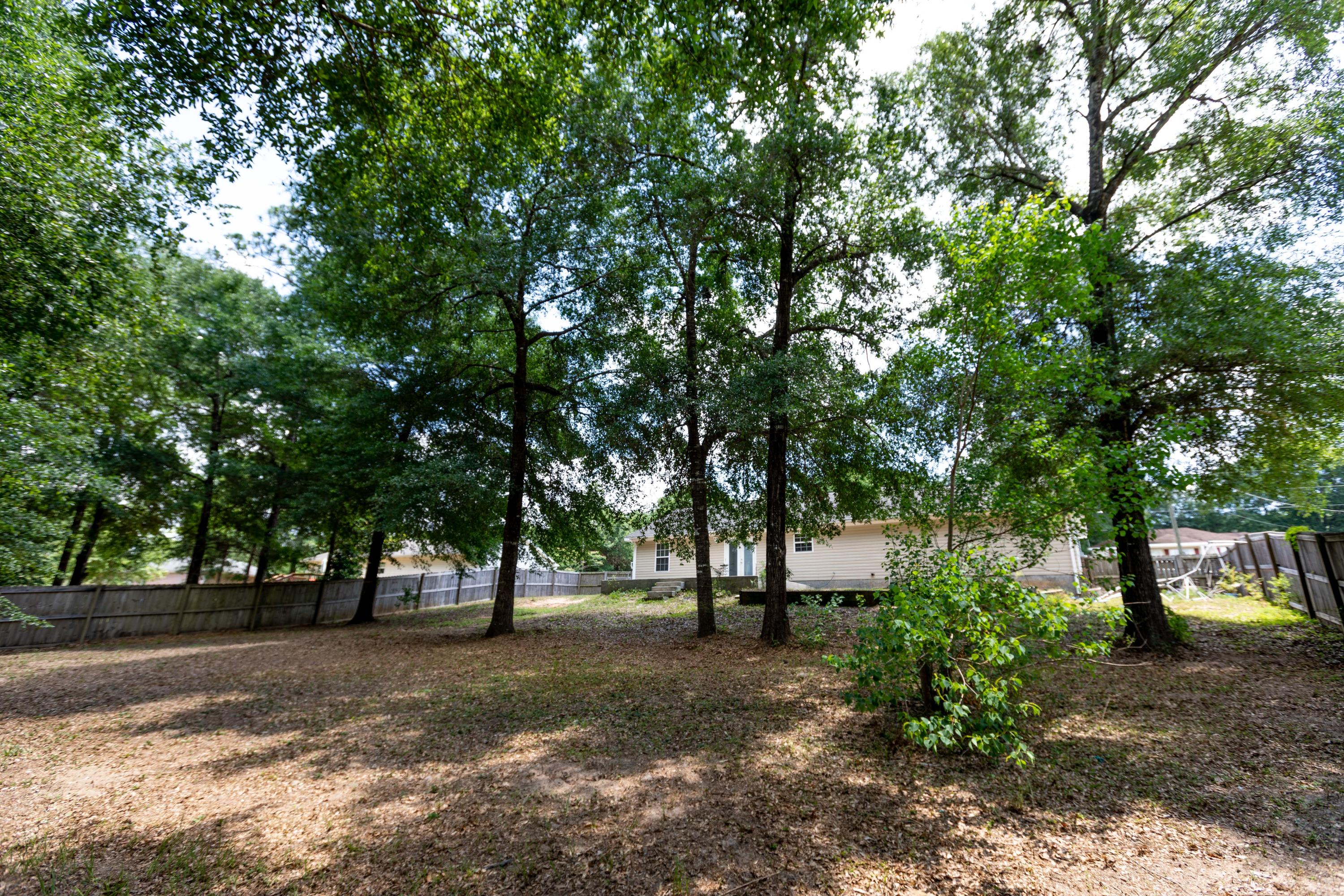 JERNIGAN S/D 2ND ADD LOT 15 BLK A - Residential