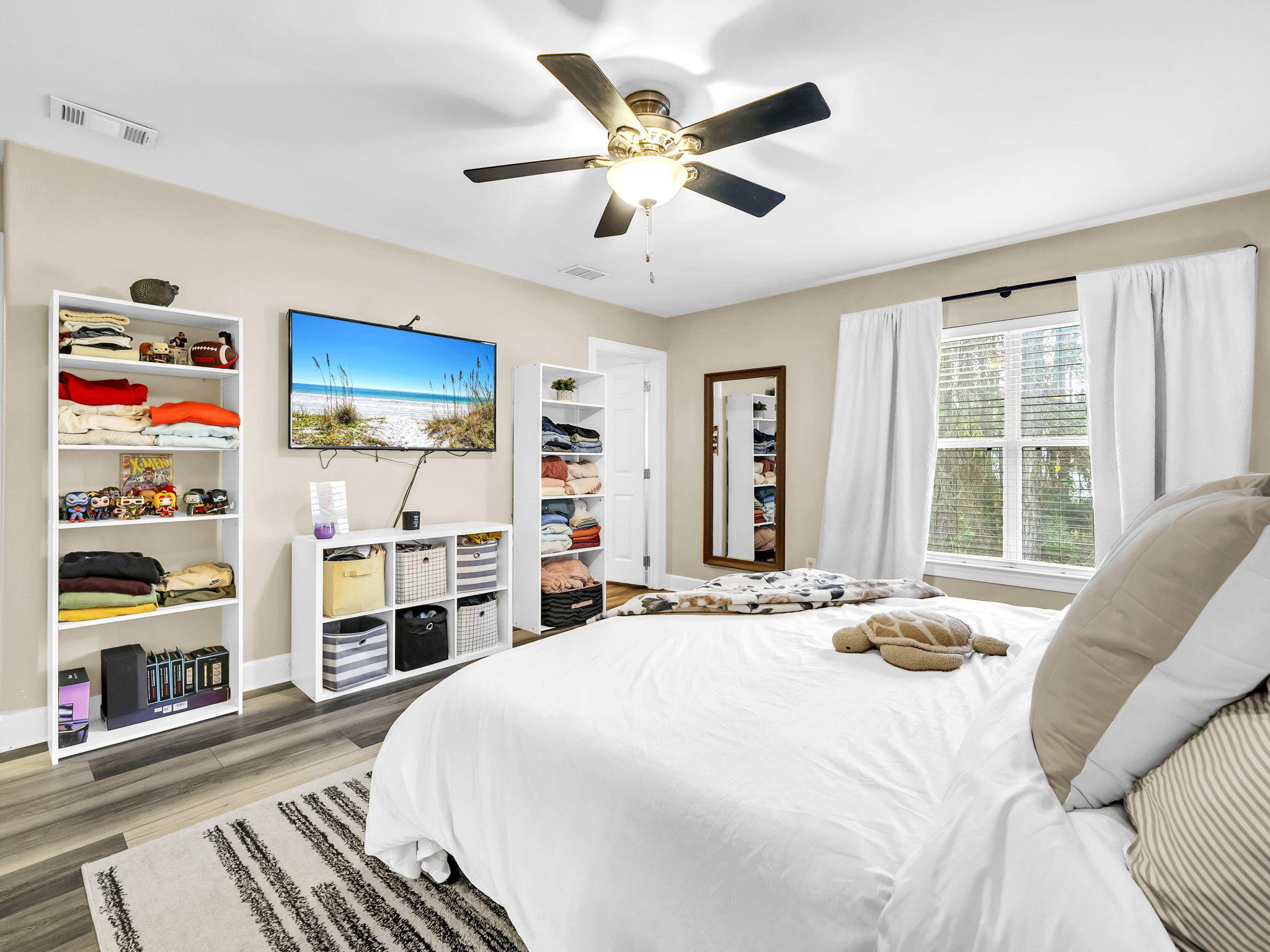 EAGLE BAY - Residential