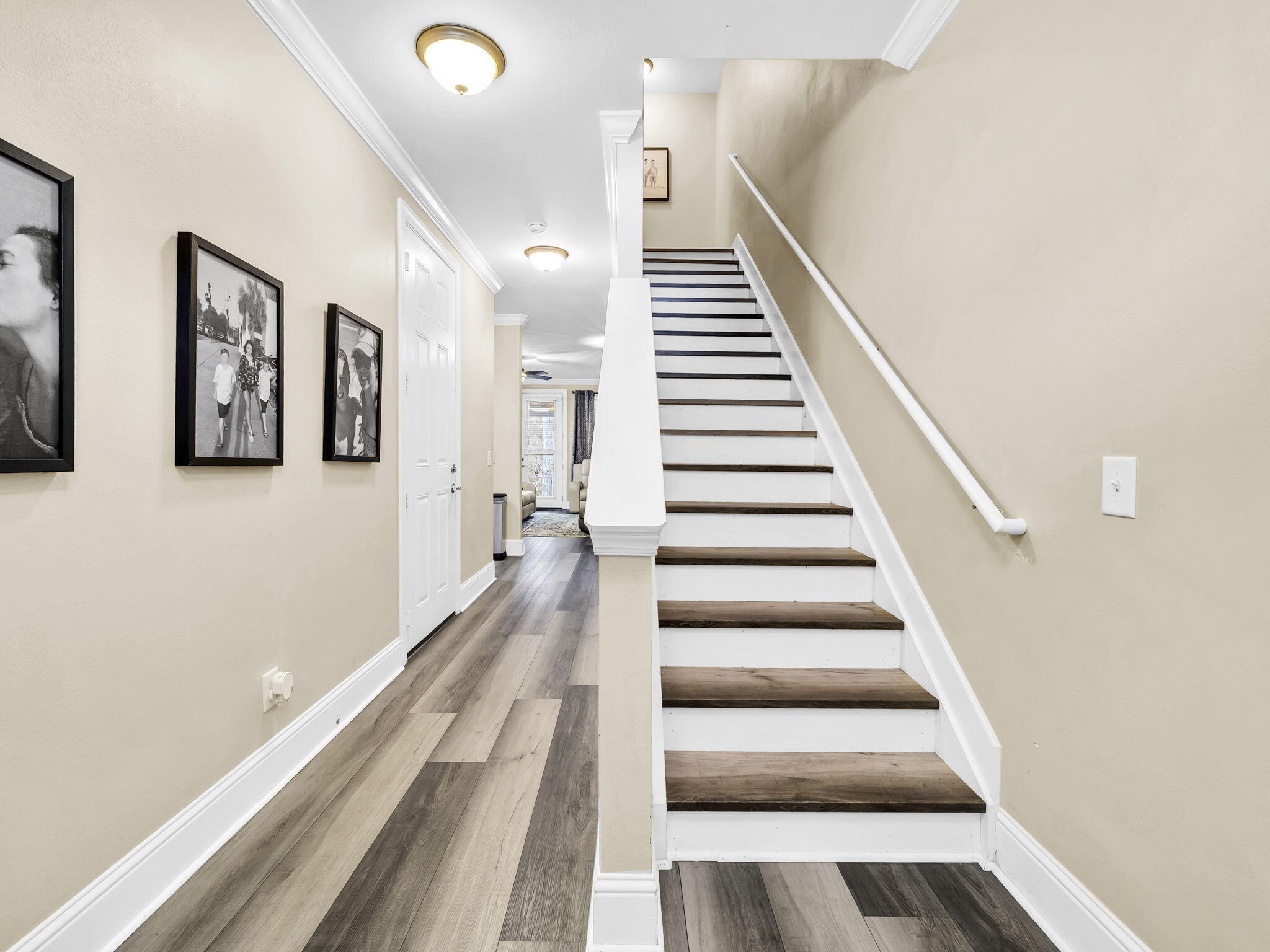 EAGLE BAY - Residential