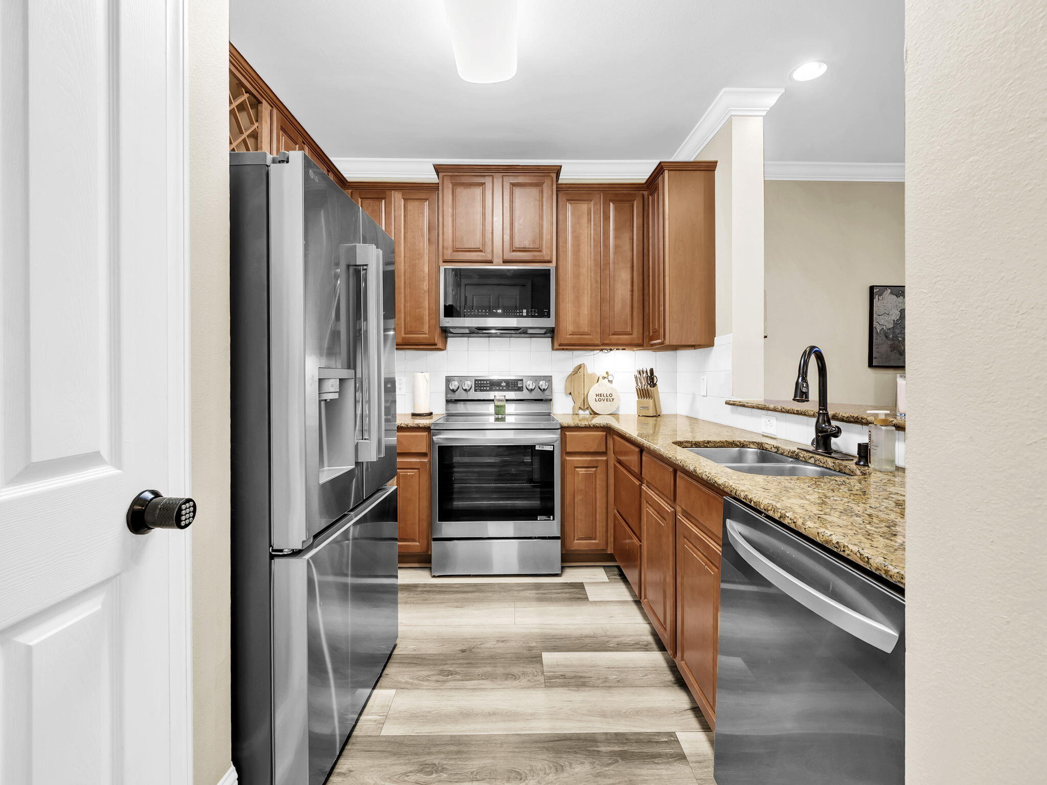 EAGLE BAY - Residential