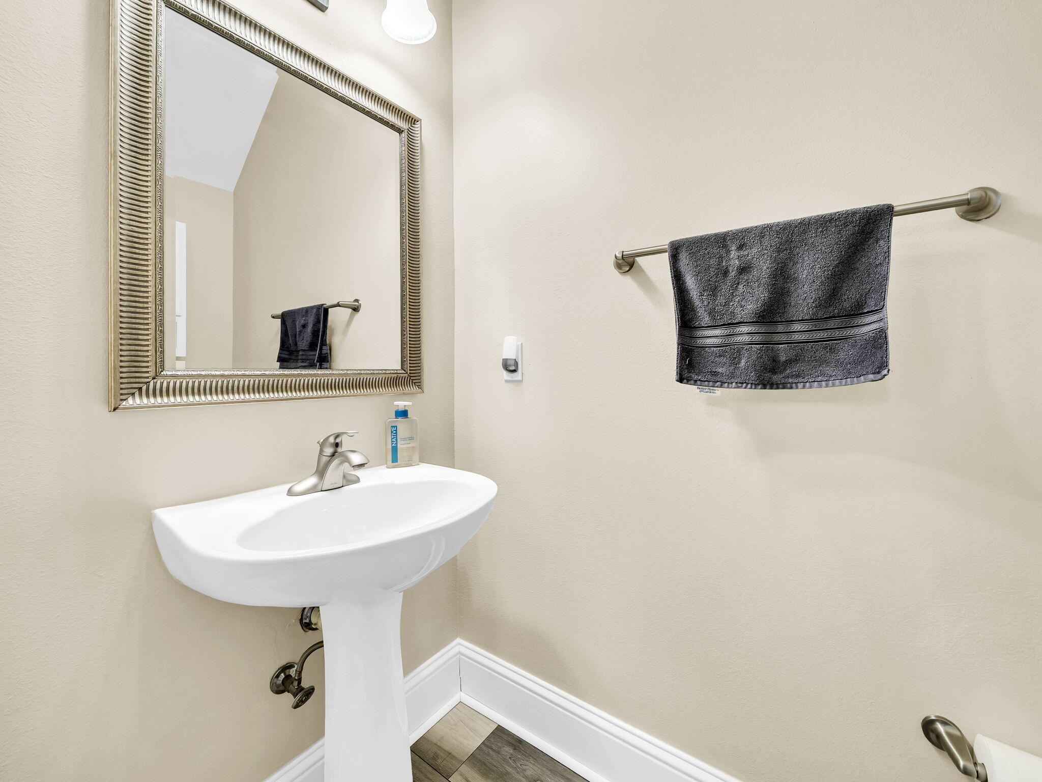 EAGLE BAY - Residential