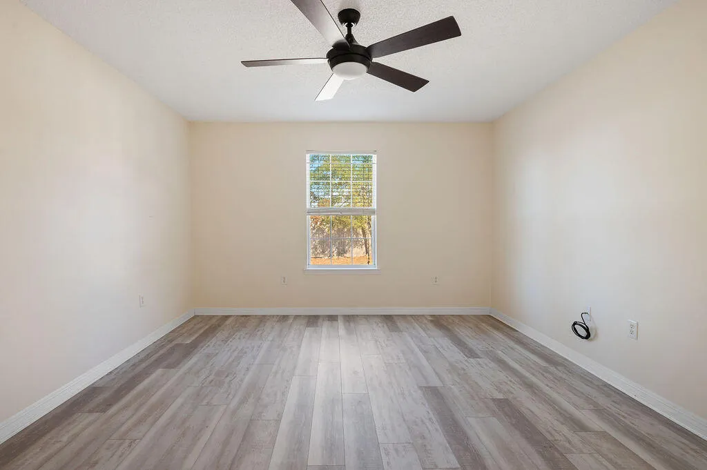 Crestview, Florida 32539, United States, 3 Bedrooms Bedrooms, ,2 BathroomsBathrooms,Residential,Pending,17401