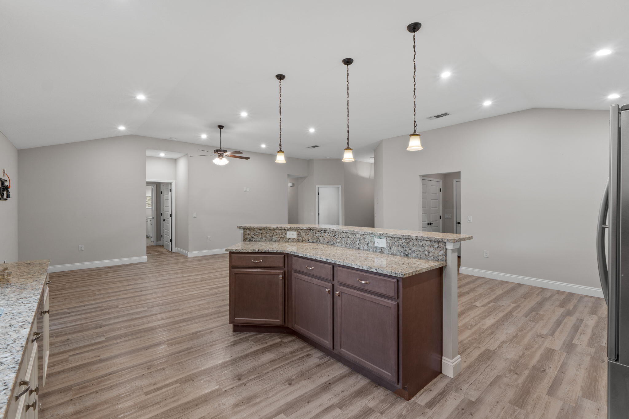 NAVARRE S/D 2ND ADDN - Residential