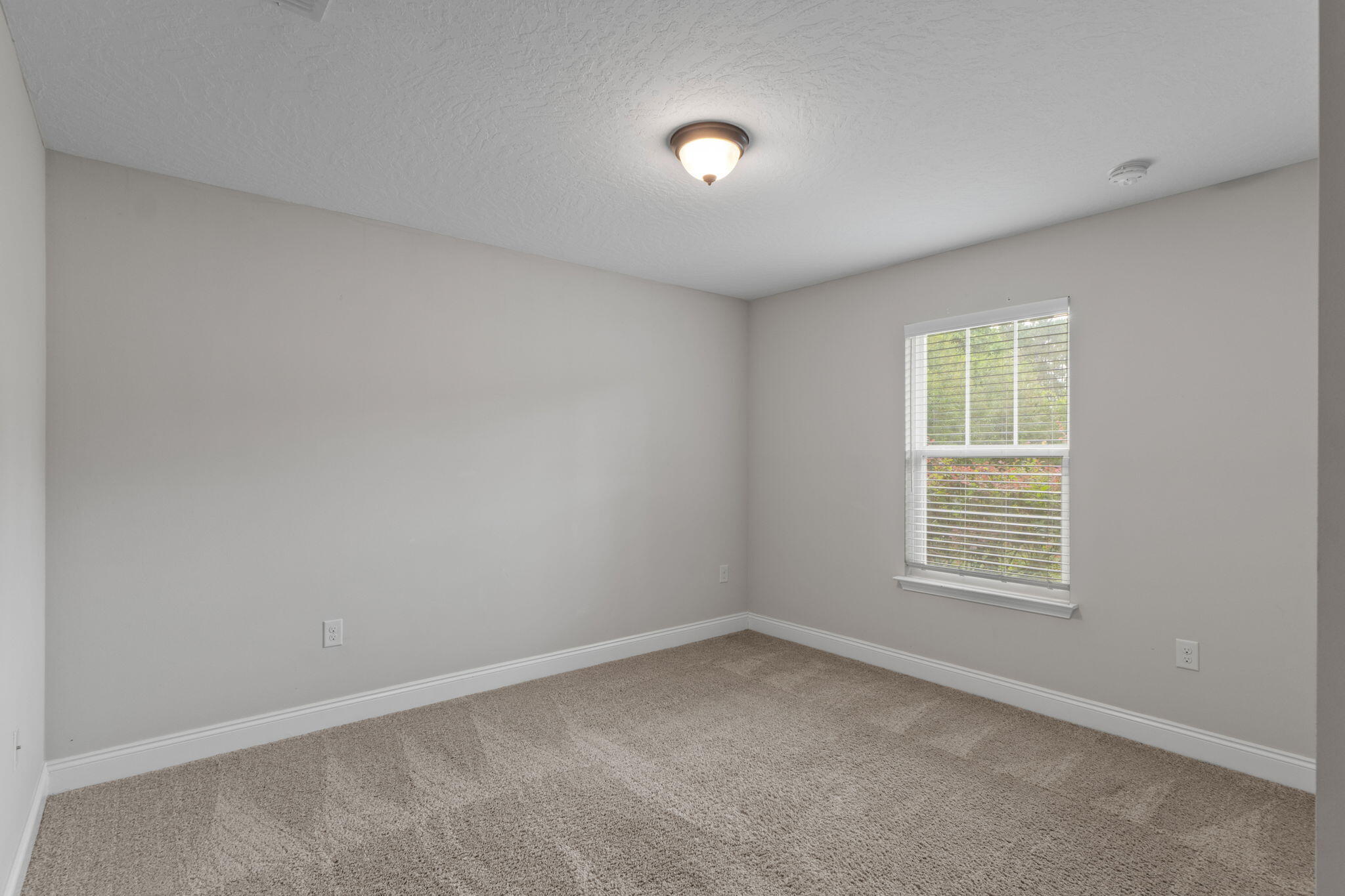 NAVARRE S/D 2ND ADDN - Residential