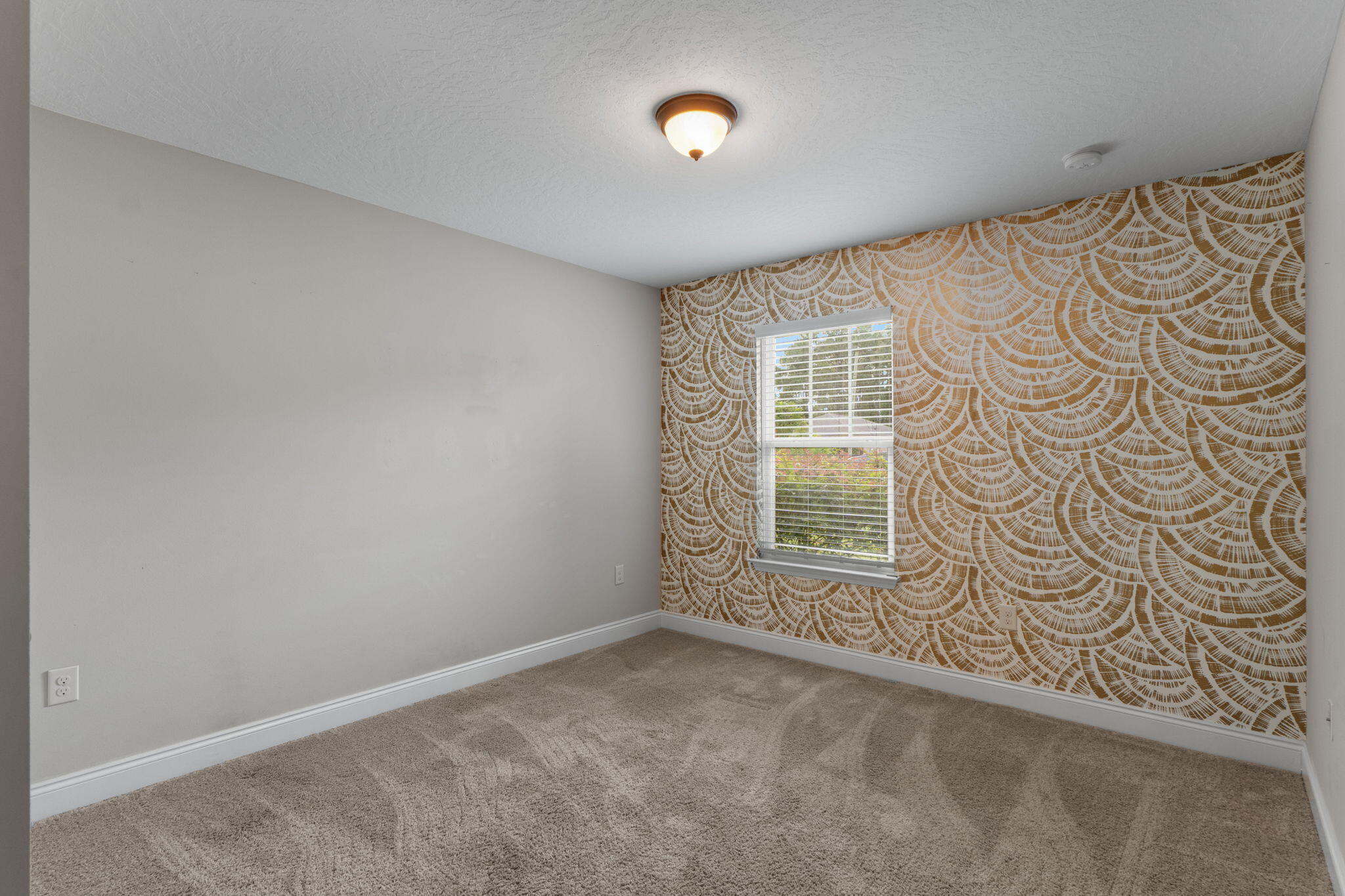 NAVARRE S/D 2ND ADDN - Residential
