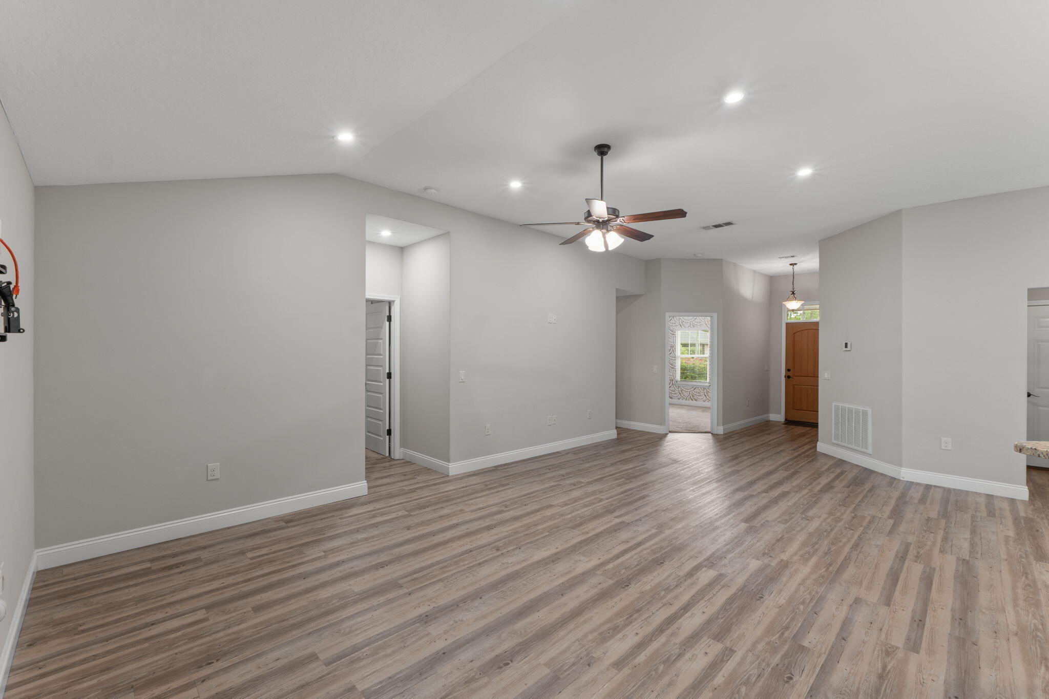 NAVARRE S/D 2ND ADDN - Residential