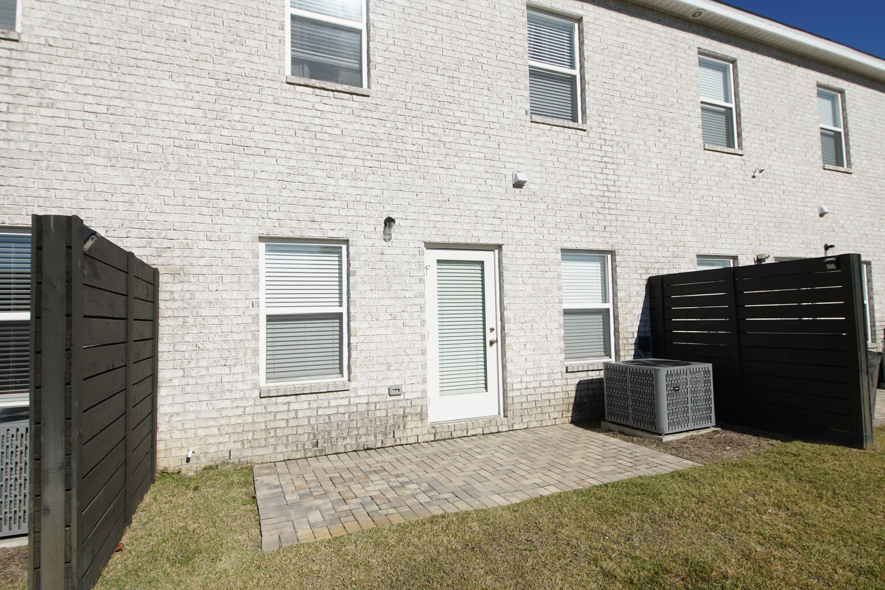 Stable Lanes - Residential Lease