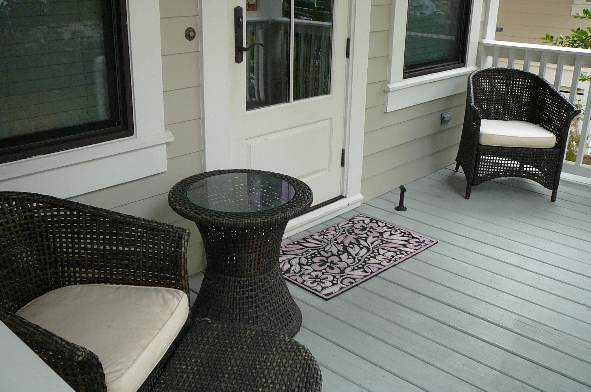 COTTAGES AT EASTERN LAKE - Residential