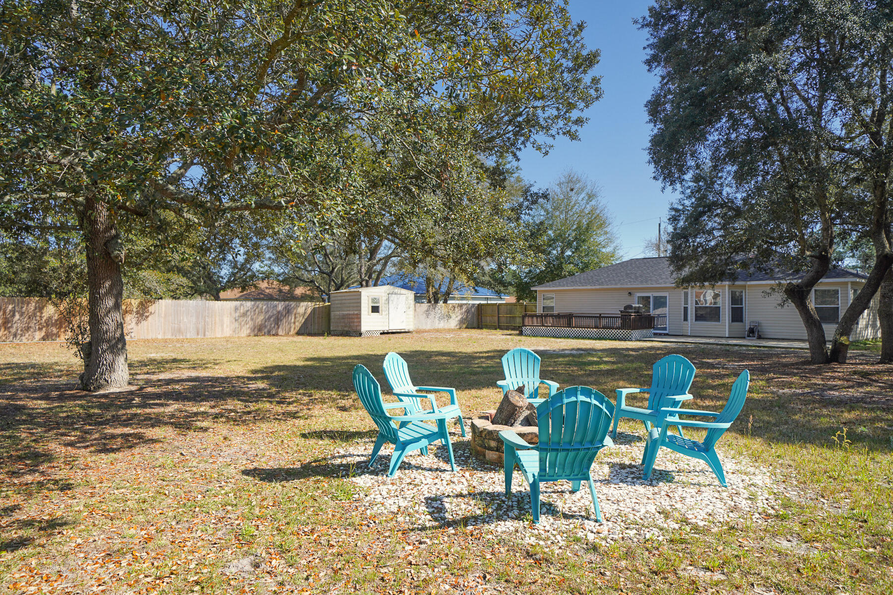 HOLLEY BY THE SEA - Residential