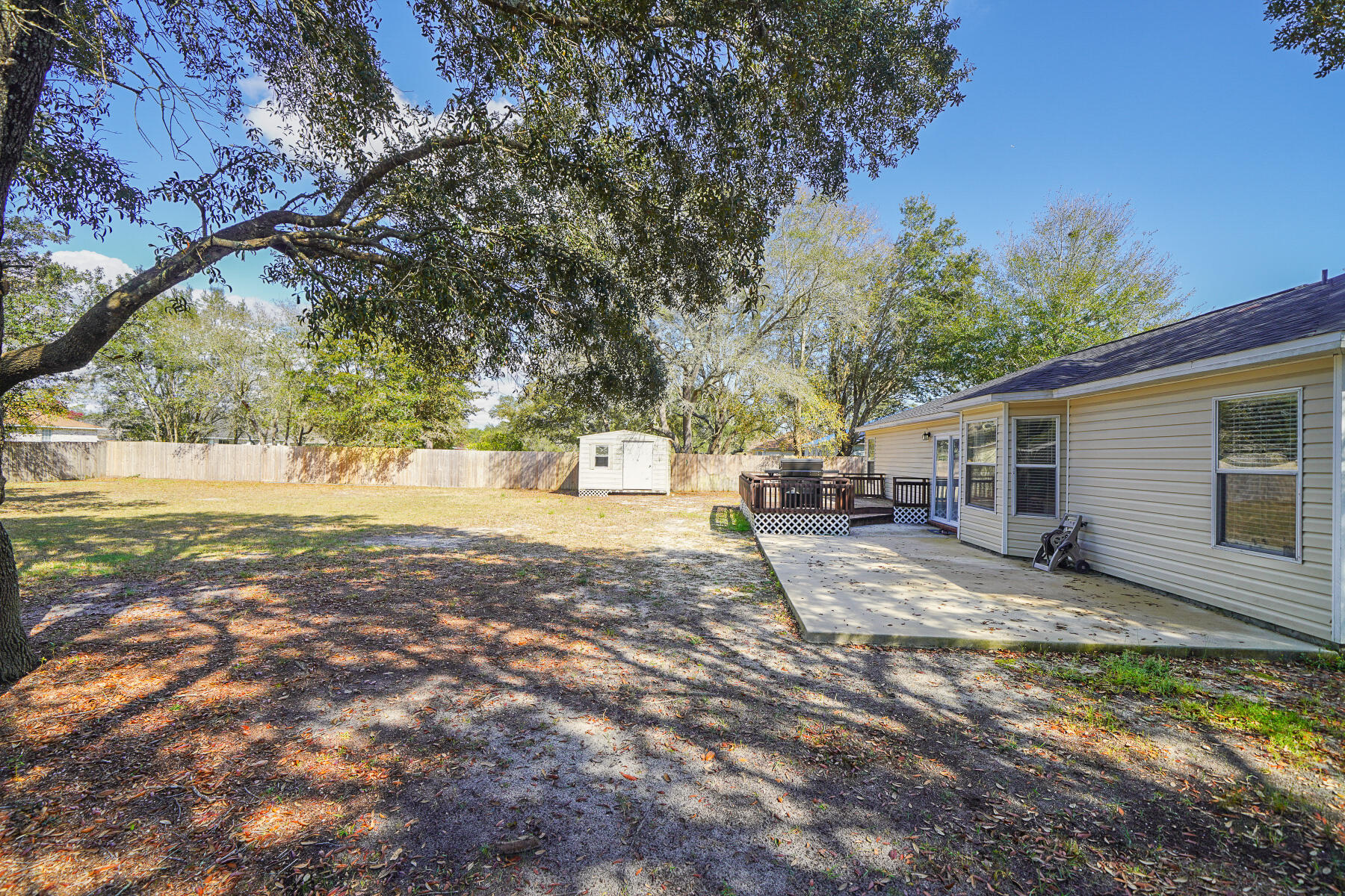 HOLLEY BY THE SEA - Residential