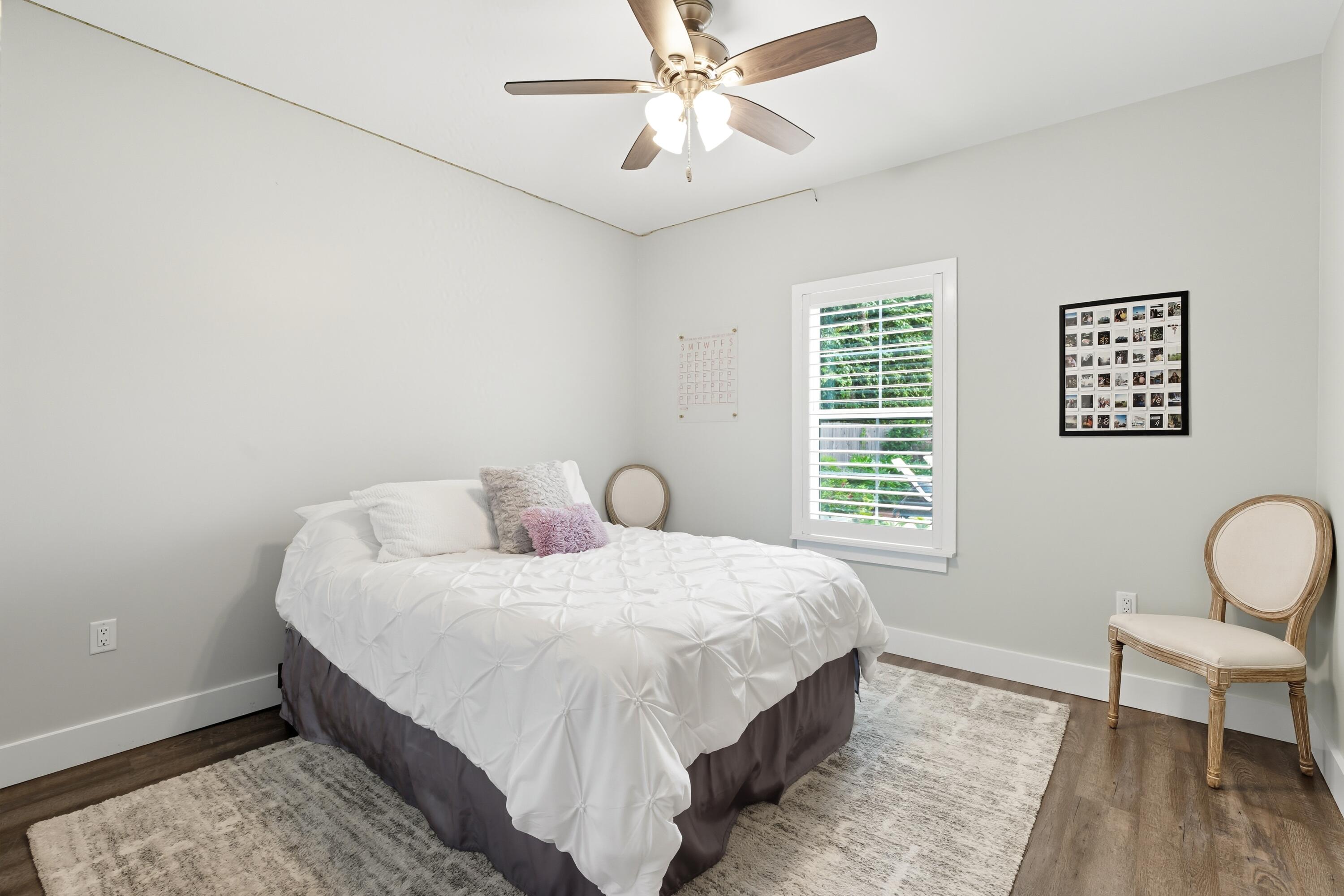 PELICAN BAY - Residential