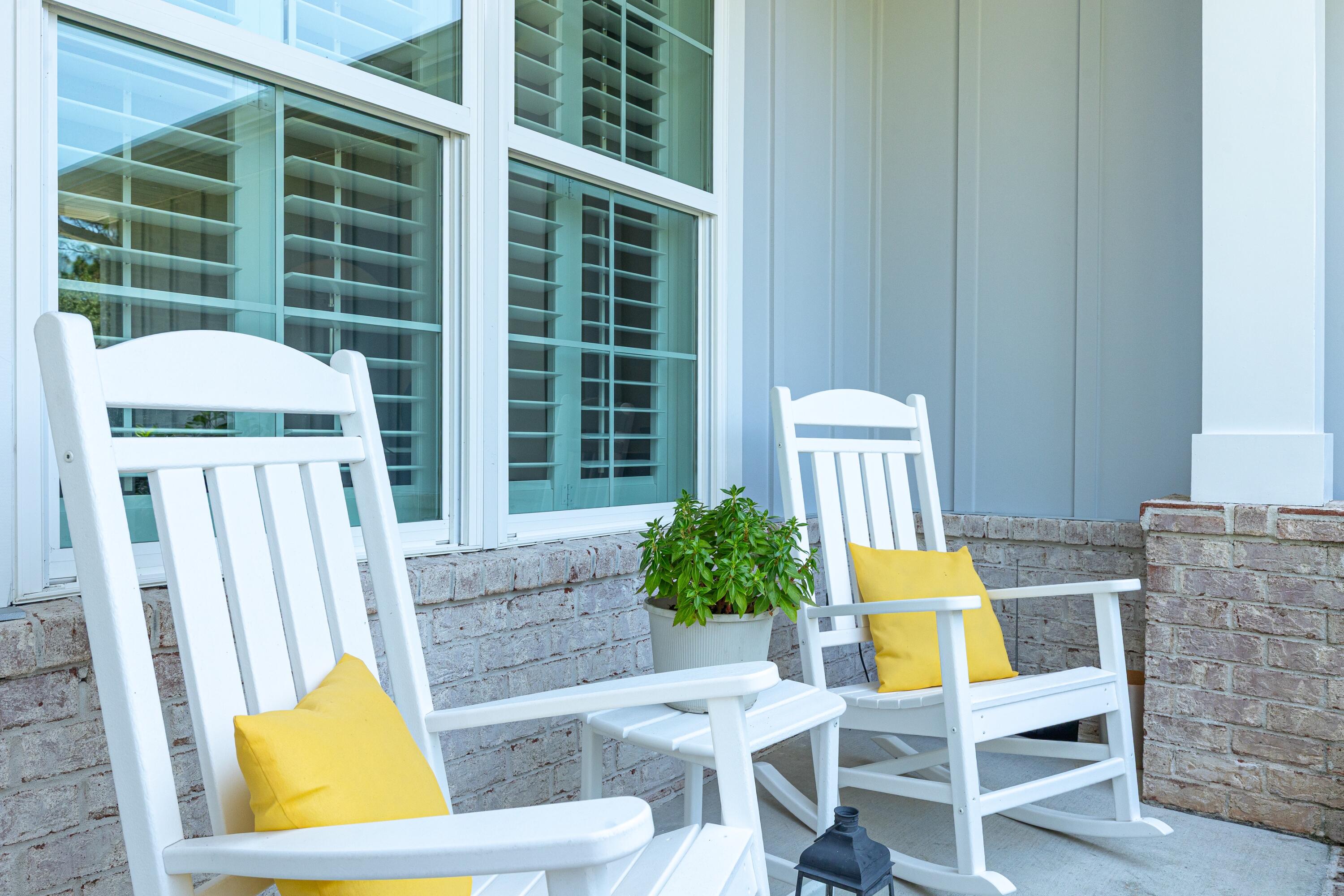 PELICAN BAY - Residential