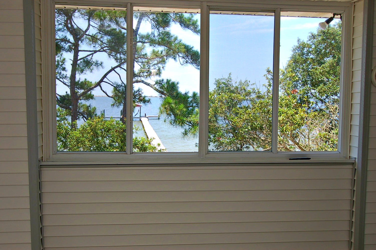 FOREST SHORES - Residential