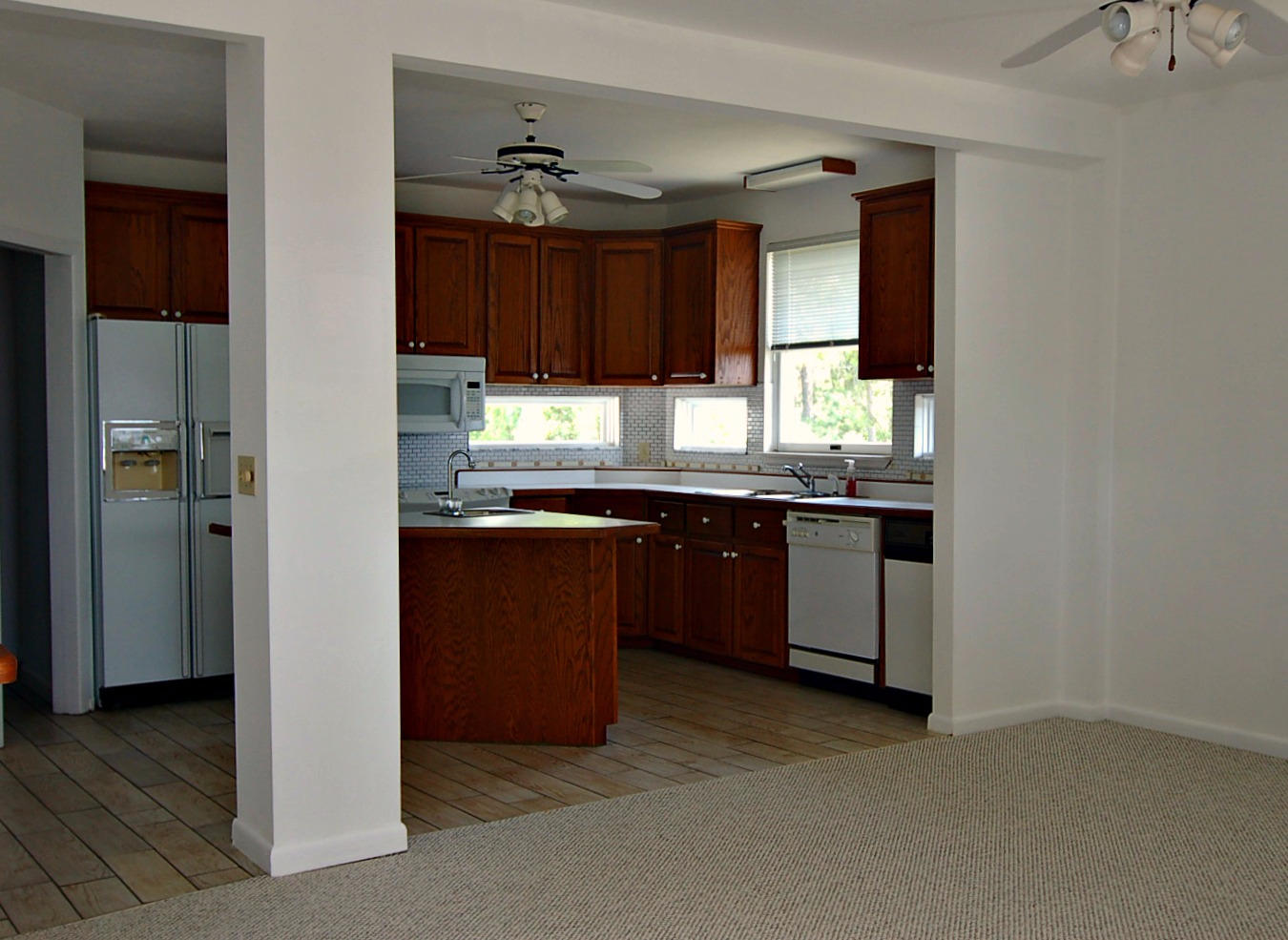 FOREST SHORES - Residential