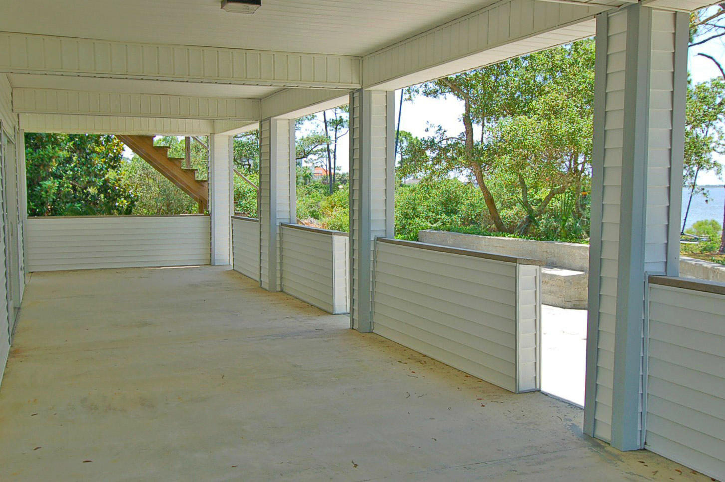 FOREST SHORES - Residential