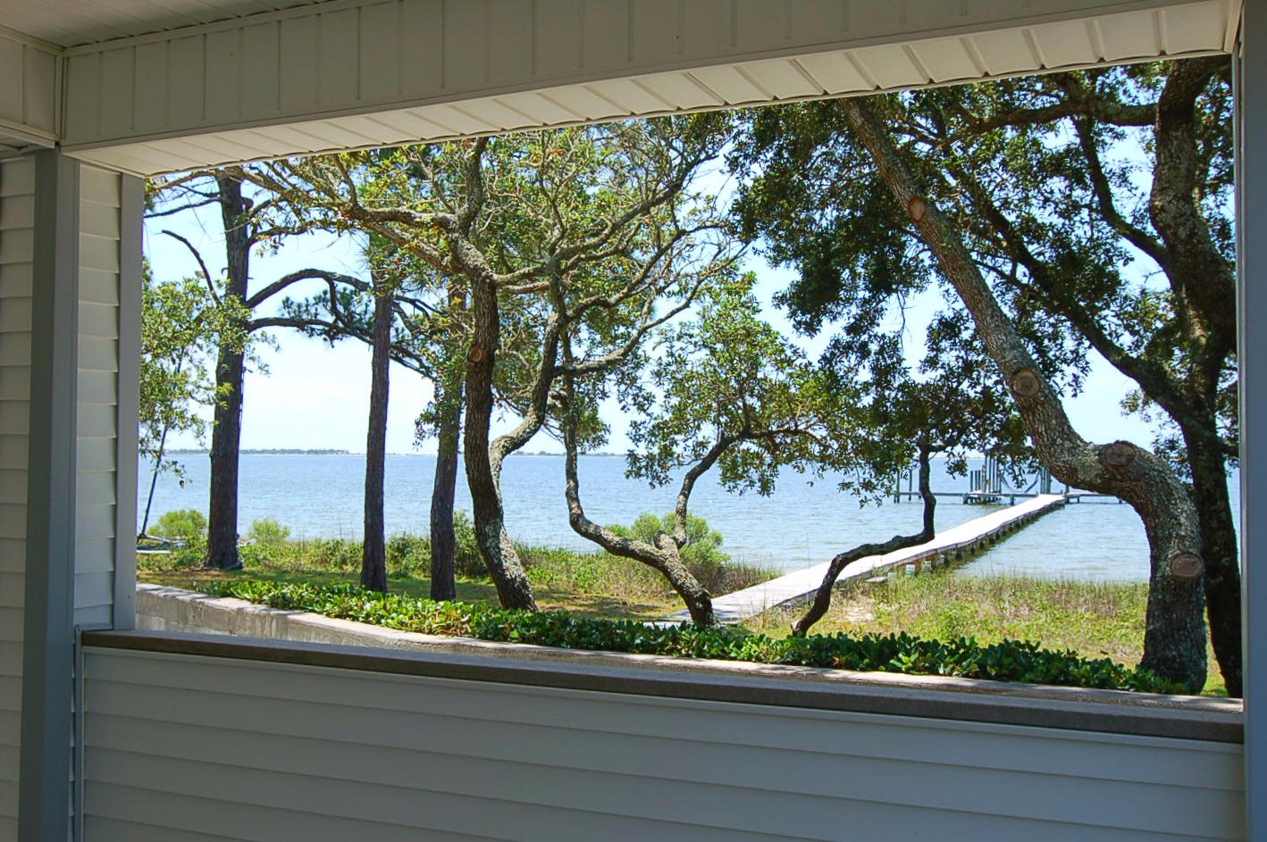 FOREST SHORES - Residential