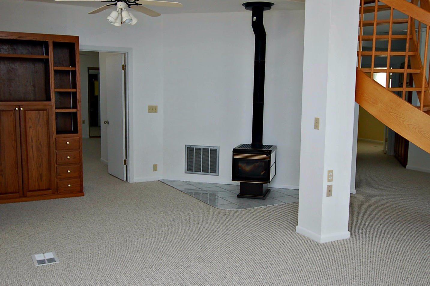 FOREST SHORES - Residential