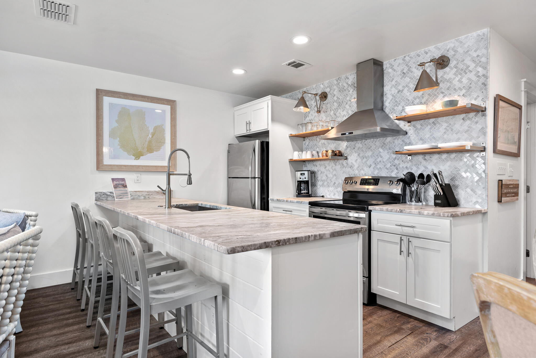 HIDDEN BEACH VILLAS CONDO - Residential