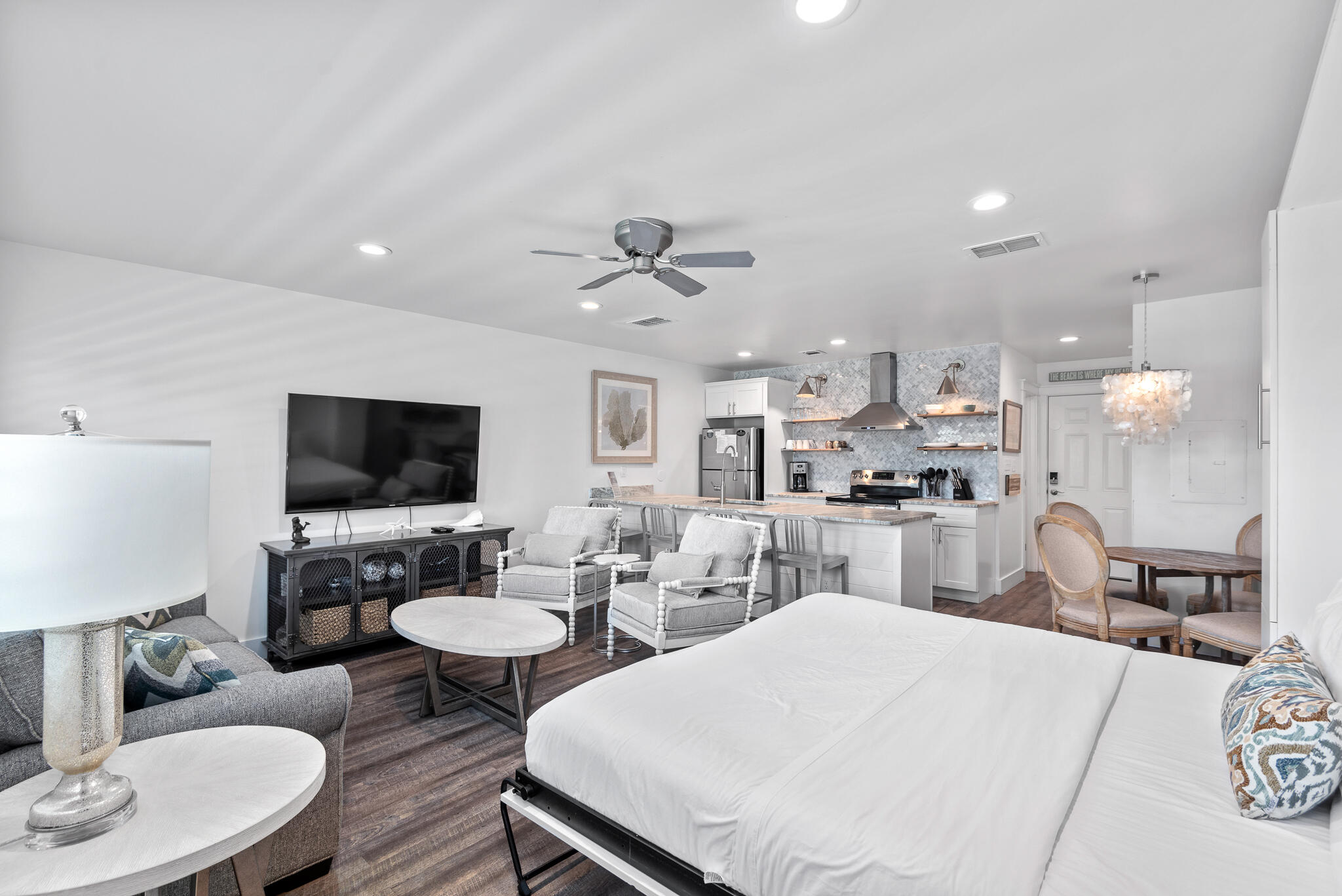 HIDDEN BEACH VILLAS CONDO - Residential