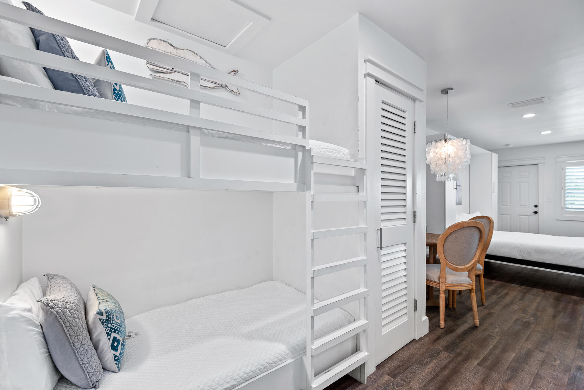 HIDDEN BEACH VILLAS CONDO - Residential