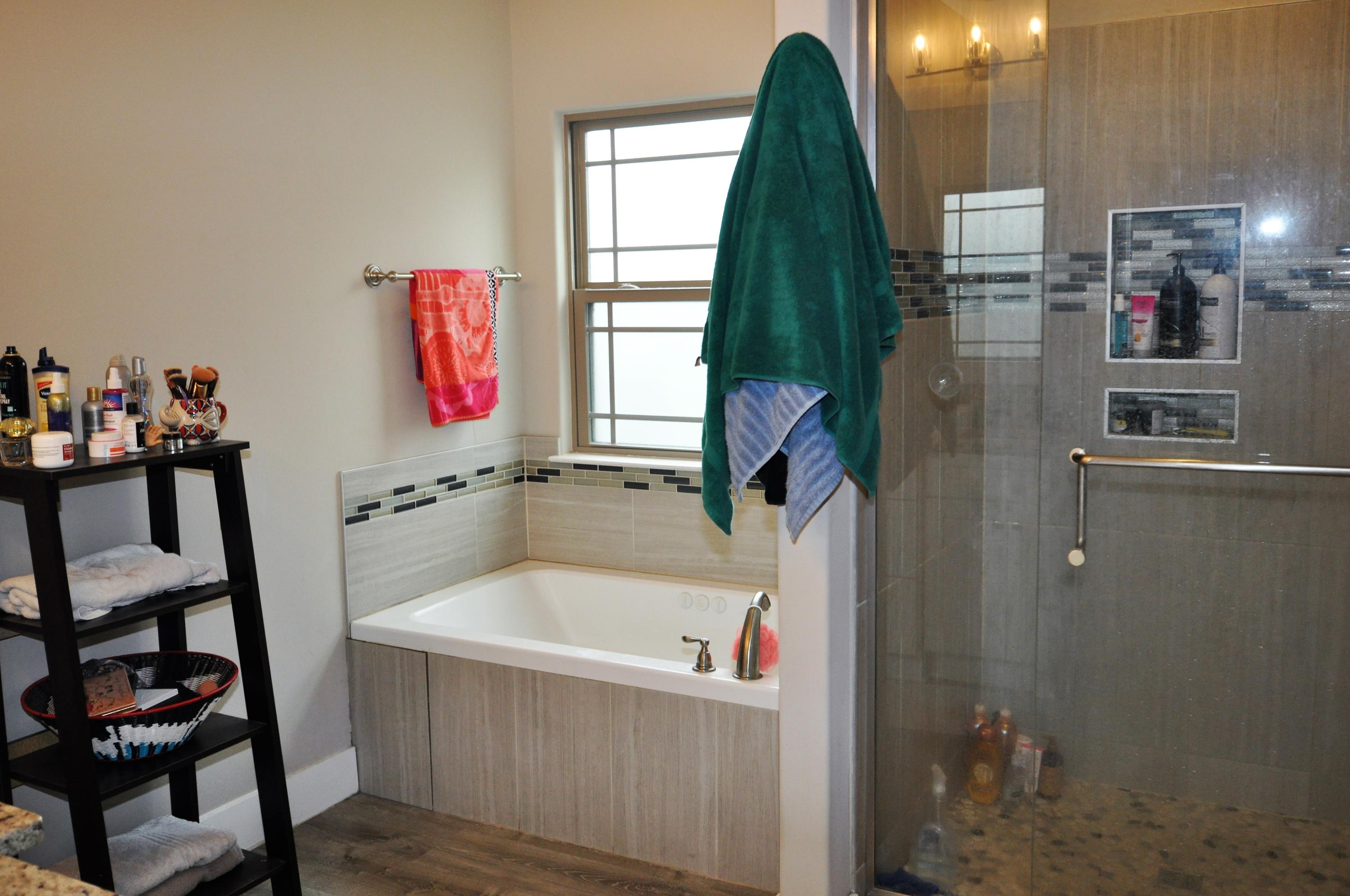 ROXBURY MANOR - Residential