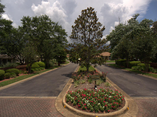 GLENLAKE PH 1 - Residential