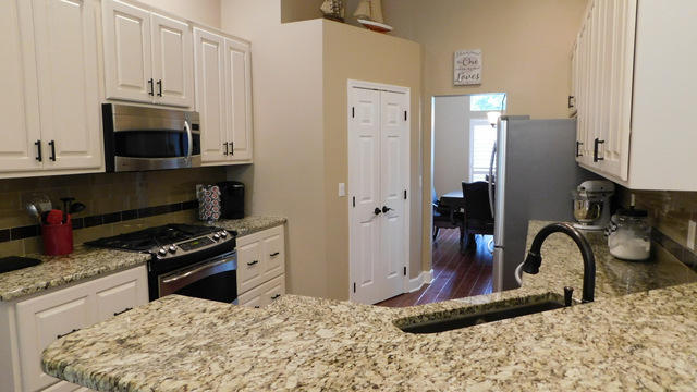 GLENLAKE PH 1 - Residential