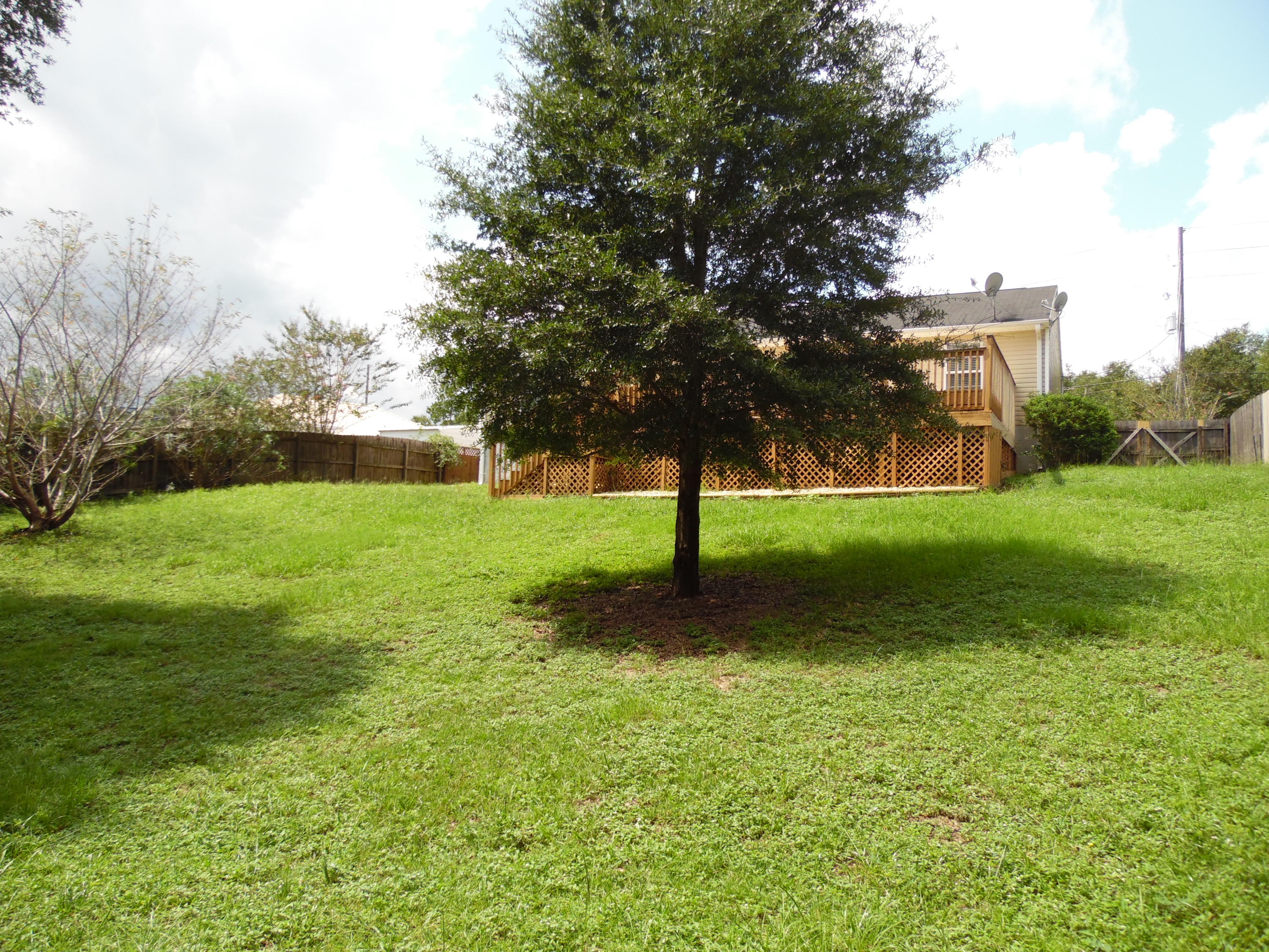 FAIRCHILD ESTATES - Residential