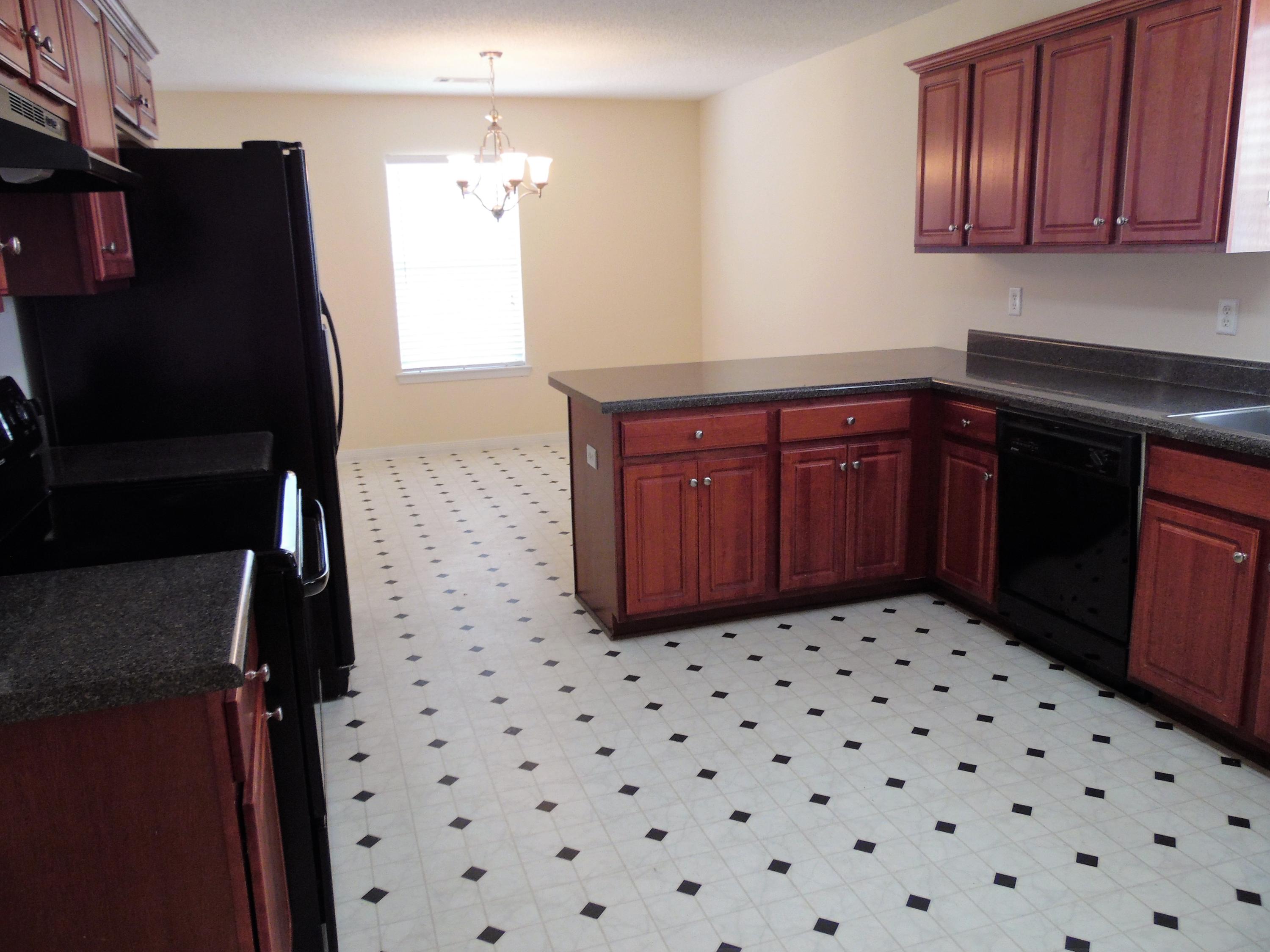 FAIRCHILD ESTATES - Residential