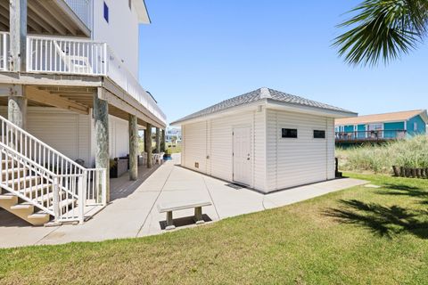 A home in Pensacola Beach