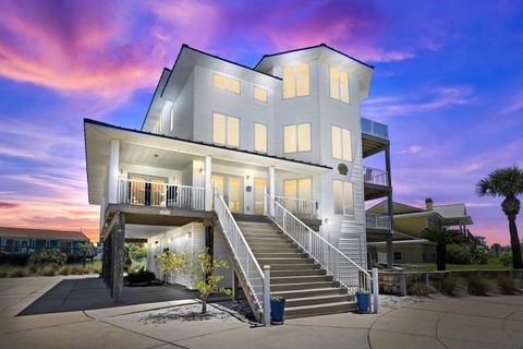 A home in Pensacola Beach