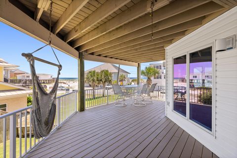 A home in Pensacola Beach