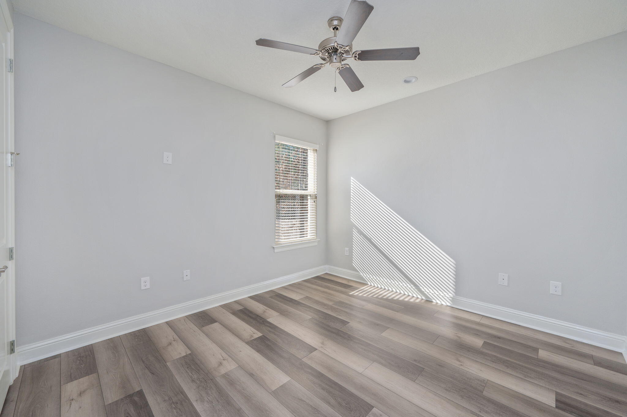 MILL CREEK FARMS - Residential